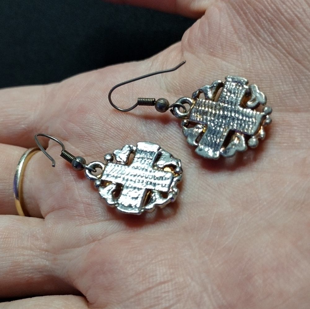 Goth Black and Silver Earrings - Picture 9 of 9